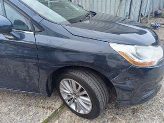 Citroën C4 1.6 picture 9