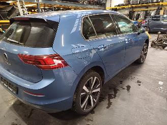 Volkswagen Golf 1.5 TSI MET PANO picture 7