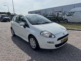 Coche accidentado Fiat Punto Evo 1.3 M-Jet  AIRCO 2015/3