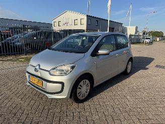 krockskadad bil auto Volkswagen Up! 1.0 44Kw Airco Navi 2012/7