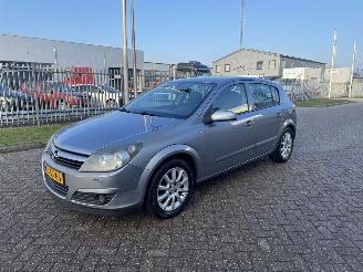 škoda osobní automobily Opel Astra 1.4 Elegance AIRCO 2004/4
