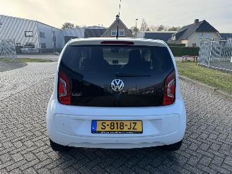 Volkswagen Up! White Up Navi picture 8