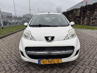 Peugeot 107 1.0 12V XS  AIRCO picture 8