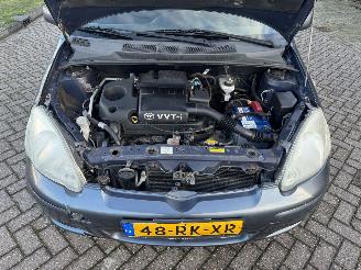 Toyota Yaris 1.3 VVT-i  AIRCO picture 8