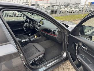 BMW 1-serie 118i  Clima - Navi picture 17