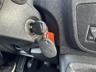 Renault Master 2.3 DCI L2-H2 Navi - Airco - Euro6 picture 26