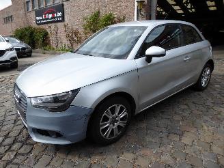  Audi A1 attraction 2011/9