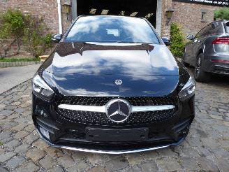 Mercedes B-klasse 180d AMG picture 3