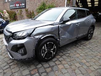 Vaurioauto  passenger cars Peugeot 2008 e- Allure 2025/3