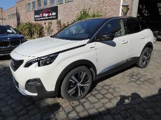Vaurioauto  passenger cars Peugeot 3008 GT Line 2019/11