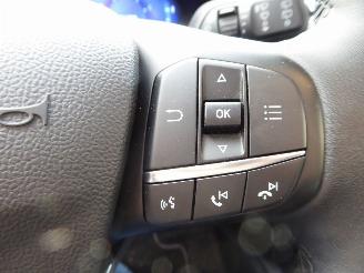 Ford Focus Turnier Active X picture 21