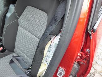 Renault Clio Evolution picture 12