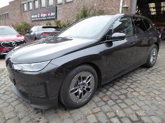 Vaurioauto  passenger cars BMW iX 40 xDrive 2022/11