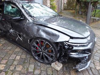 Audi A6 e-tron Avant performance S Line picture 4