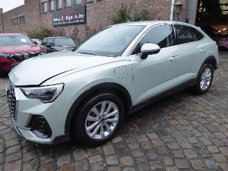 damaged passenger cars Audi Q3 Sportback 45 TFSI e 2023/7