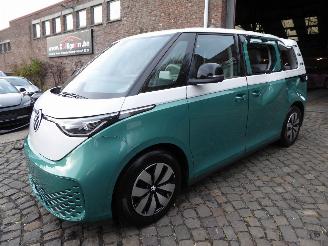 Damaged car Volkswagen ID.Buzz Bus 210 kW Pro 2025/3