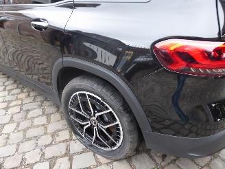 Mercedes EQB 300 4Matic AMG Line picture 12