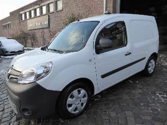 skadebil auto Renault Kangoo  2020/9