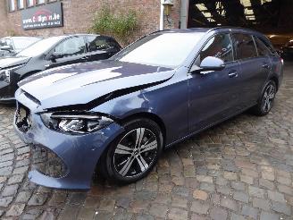 krockskadad bil auto Mercedes C-klasse 300 e T Autom. 2023/3