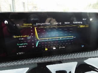 Mercedes A-klasse 250 e picture 25