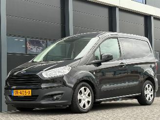 Ocazii auto utilitare Ford Transit Courier Van 1.5 TDCI Navi Airco 2015/10