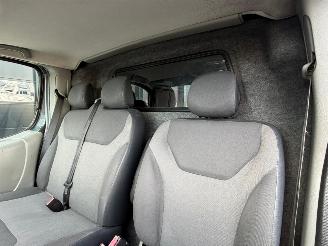 Renault Trafic 2.0 dCi L2-H1 Navi Airco 3-PERS picture 8