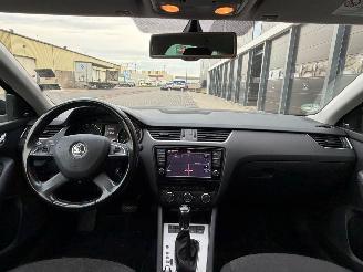 Skoda Octavia 1.6 TDI Xenon Clima AUTOMAAT picture 7