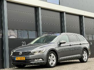 Käytettyjen passenger cars Volkswagen Passat 1.6 TDI Navi Clima Keyless EURO-6 2015/12