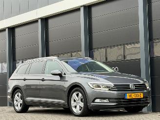 Volkswagen Passat 1.6 TDI Navi Clima Keyless EURO-6 picture 2