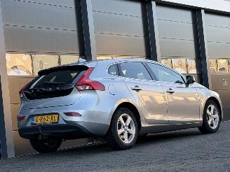 Volvo V-40 1.6 D2 Panorama Clima Keyless picture 4