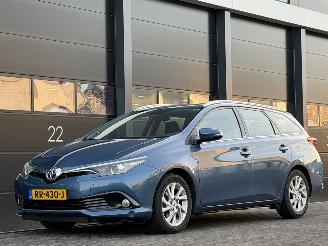begagnad bil auto Toyota Auris Touring Sports 1.6d Navi Camera Clima EURO-6 2016/8