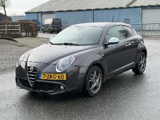 Schadeauto Alfa Romeo MiTo 1.3 JTDm ECO Esclusivo Navi Leer 2014/11