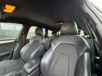 Audi A4 2.0 TDI S-Line Xenon PDC picture 8