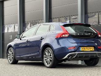 occasion passenger cars Volvo V-40 2.0 D2 Panorama Camera EURO-6 2015/12