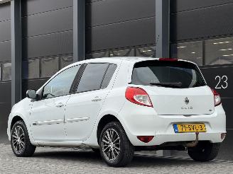 Renault Clio 1.5 dCi Night & Day Navi Clima picture 5