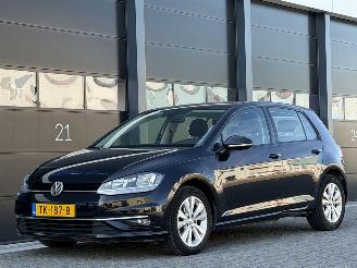 okazja samochody osobowe Volkswagen Golf 1.6 TDI Navi Clima PDC EURO-6 2018/8