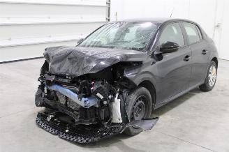 Vrakbiler auto Peugeot 208  2023/4