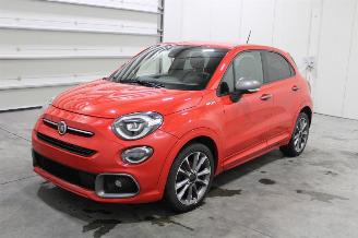 Coche siniestrado Fiat 500X  2022/3