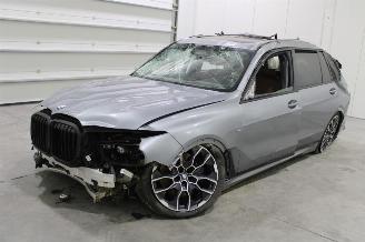 disassembly passenger cars BMW X7  2023/10