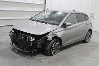Damaged car Hyundai I-20 i20 2022/9