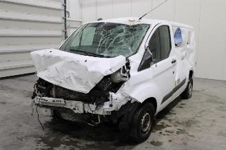 desmontaje vehículos comerciales Ford Transit Custom  2022/6