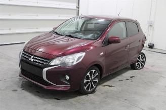 uszkodzony samochody osobowe Mitsubishi Space-star Space Star 2020/7