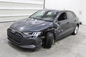 Unfallwagen Audi A3  2024/8
