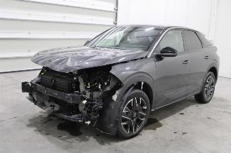 Vaurioauto  passenger cars Peugeot 3008  2025/1