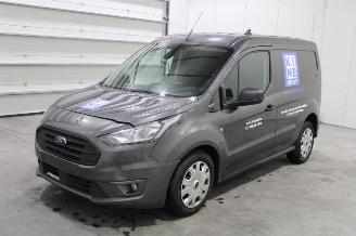 krockskadad bil auto Ford Transit Connect  2024/1