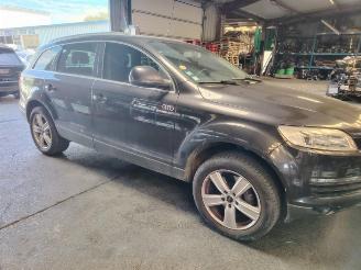 Audi Q7  picture 2