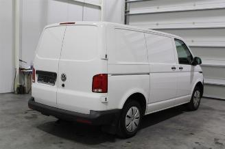 Volkswagen Transporter T6 picture 3