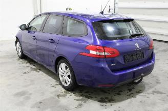 Peugeot 308  picture 4