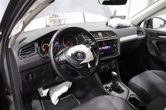 Volkswagen Tiguan  picture 9