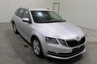 Skoda Octavia  picture 2
